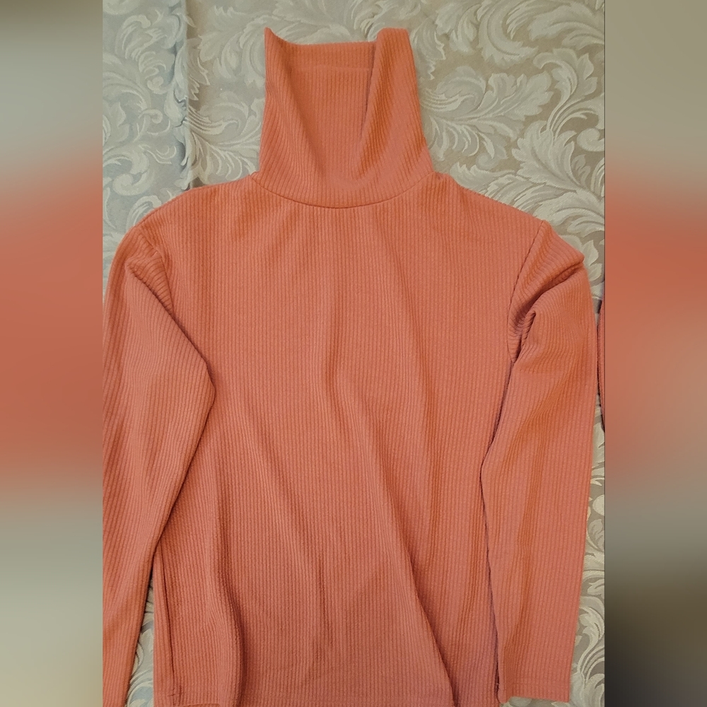 Shein Top and skirt set - Picture 2 of 4